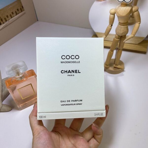 Chanel Coco Mademoiselle Eau de Parfum Spray for Women – 100 ml