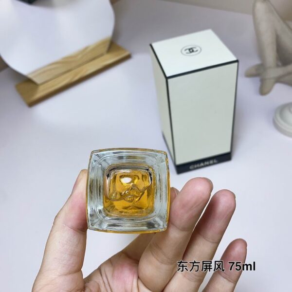 Chanel Coromandel Les Exclusifs de Chanel Eau de Parfum – 75ml / 2.5 oz