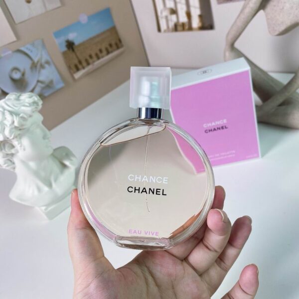 Chanel Chance Eau Tendre Eau de Toilette – Women’s Perfume, 100ml / 3.4 oz