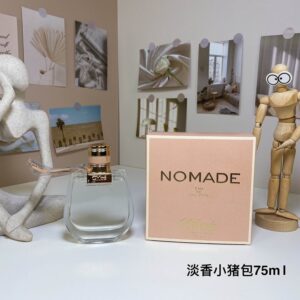Chloé Nomade Eau de Parfum Spray 75ml / 2.5 oz – Women’s Perfume