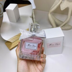 Miss Dior Blooming Bouquet by Christian Dior Eau de Toilette 100ml / 3.4 oz – Women’s Perfume