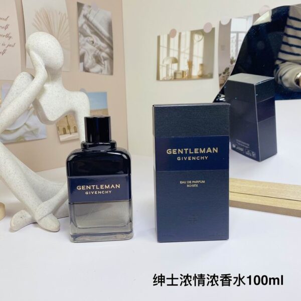 Givenchy Gentleman Intense Eau de Toilette for Men, 3.3 oz / 100 ml
