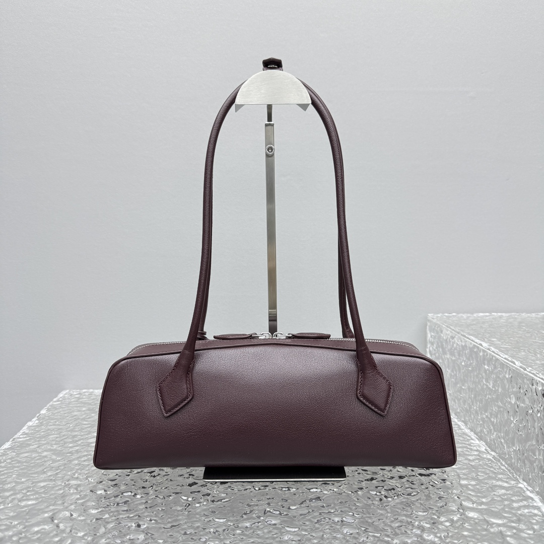 Alaïa Le Teckel Shoulder Bag | Brown