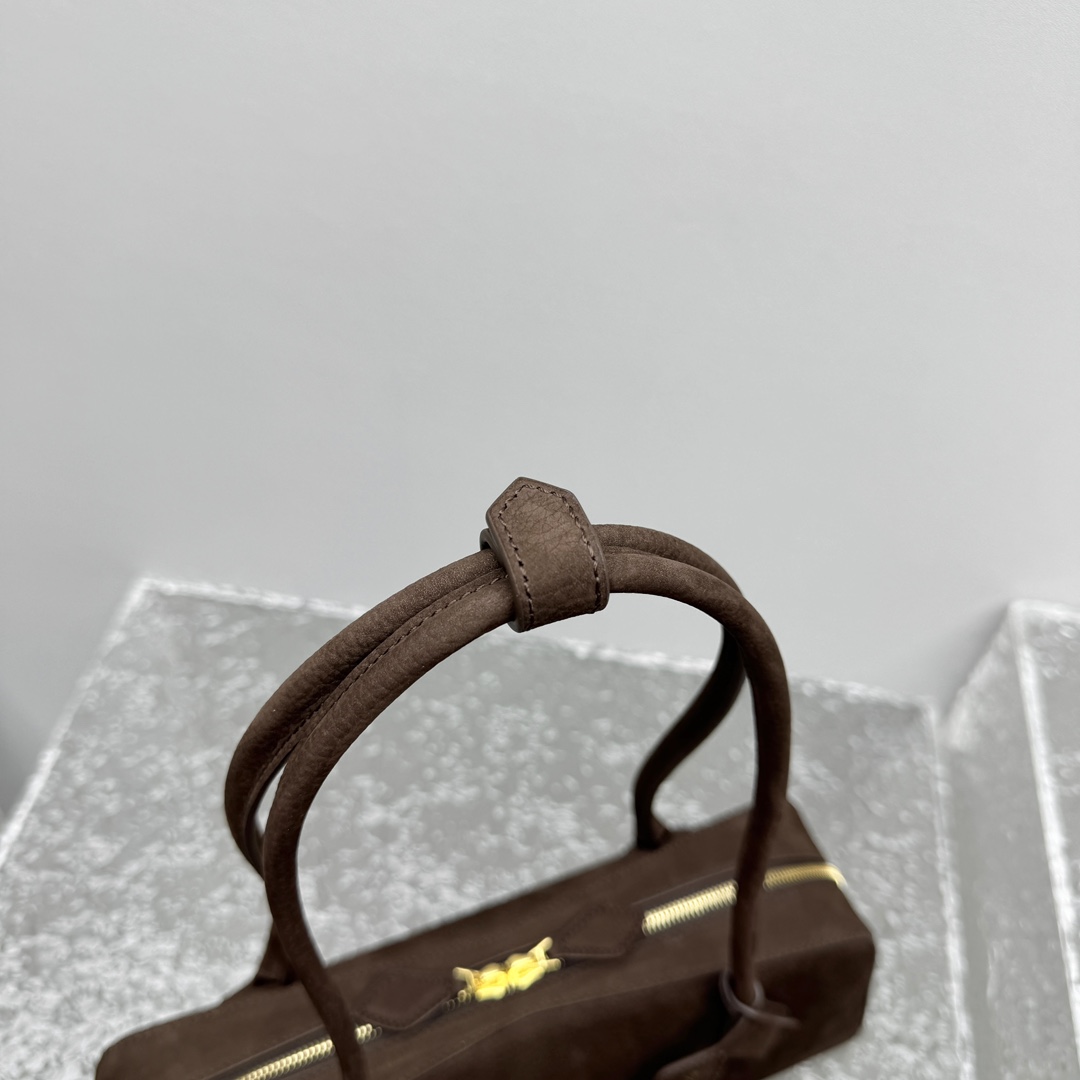 Le Teckel Medium suede shoulder bag in brown - Alaia