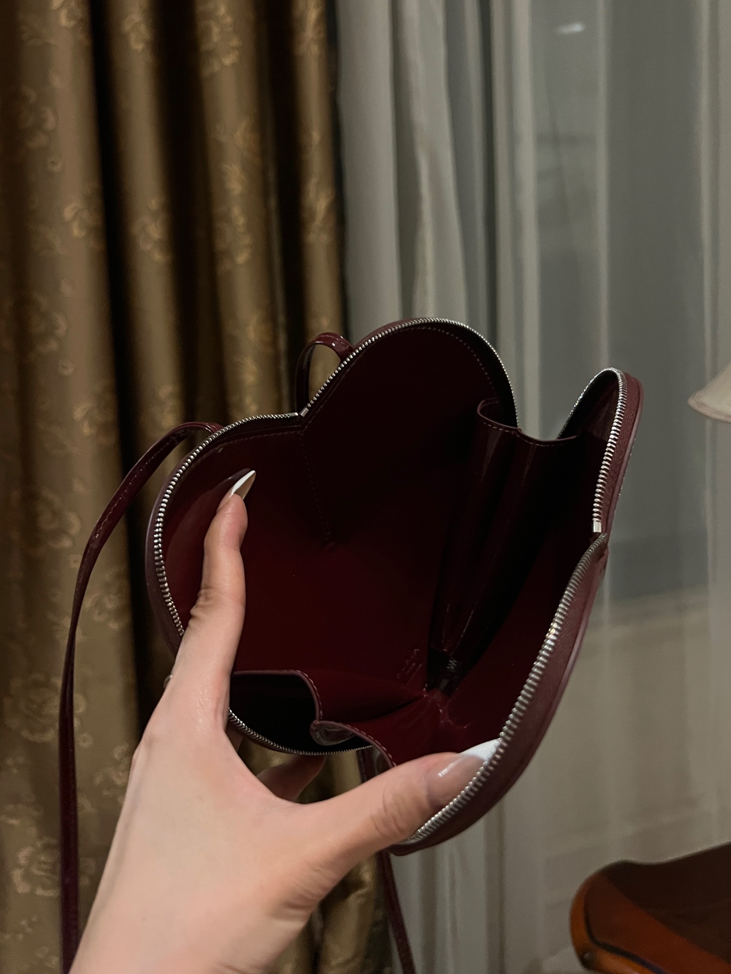 ALAIA Patent Calfskin Le Coeur Bag Garnet Red 1536287