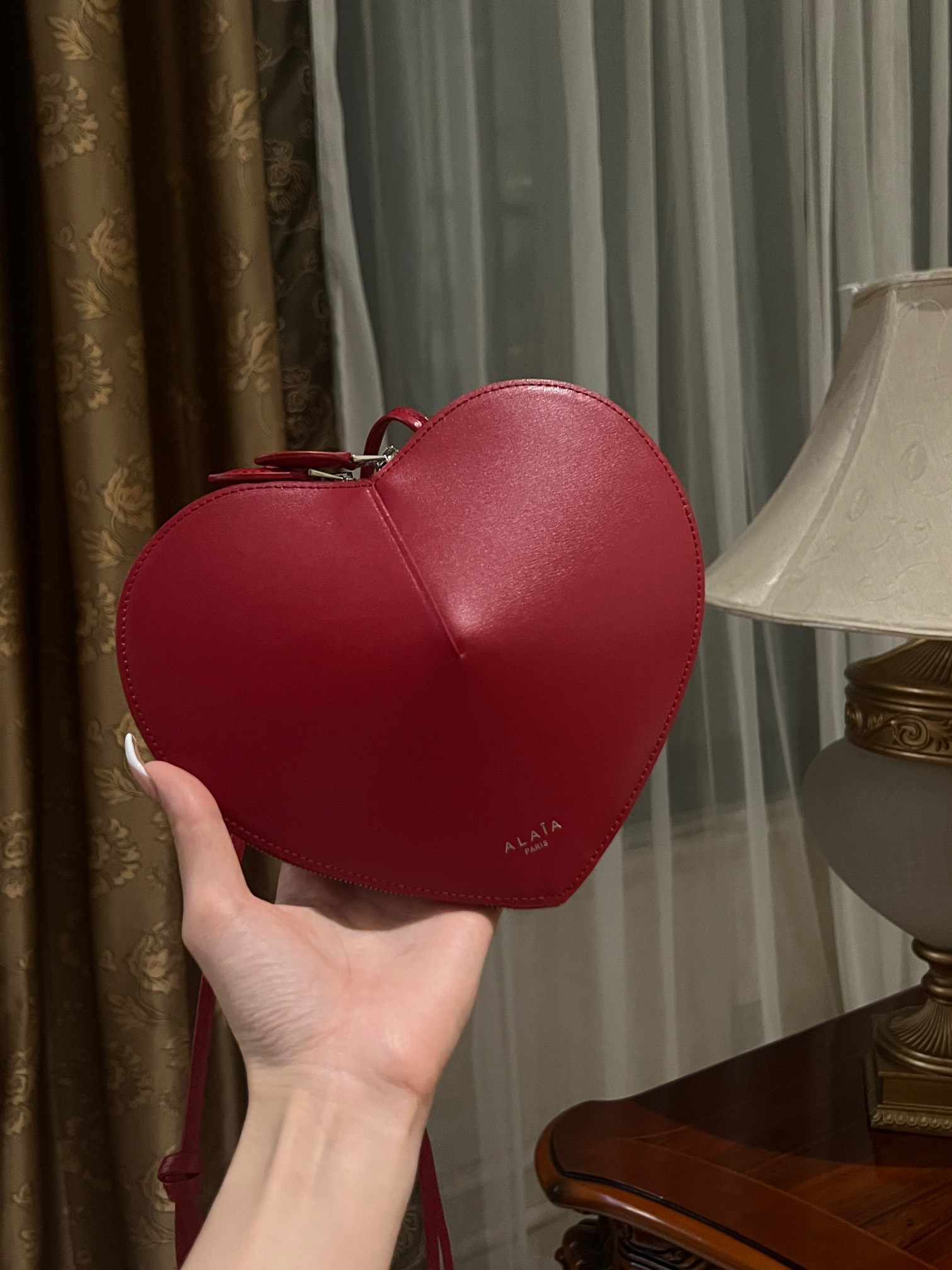 ALAIA Lux Calfskin Le Coeur Bag Lacquer Red 1456493
