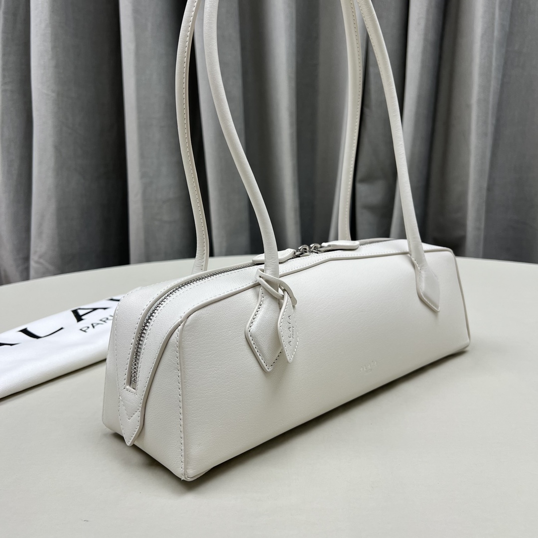 Alaia Le teckel leather bag Alaïa White in Leather - 54281222