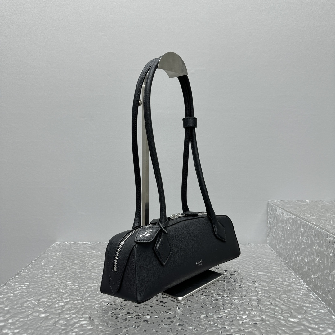 ALAIA Goatskin Small Le Teckel Bag Black 1623458