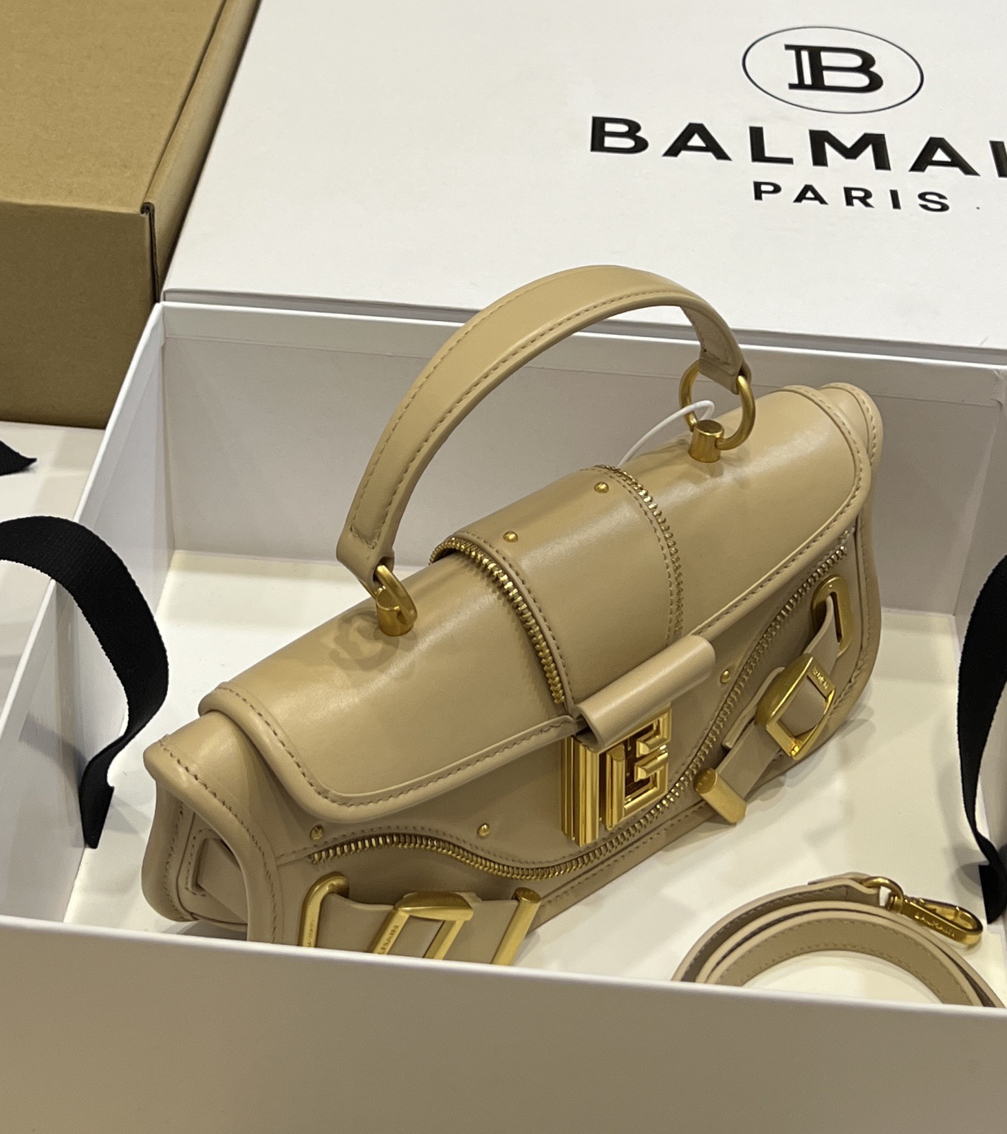 BALMAIN - Blaze Leather Pouch Box Top Handle Bagin brown  Balmain