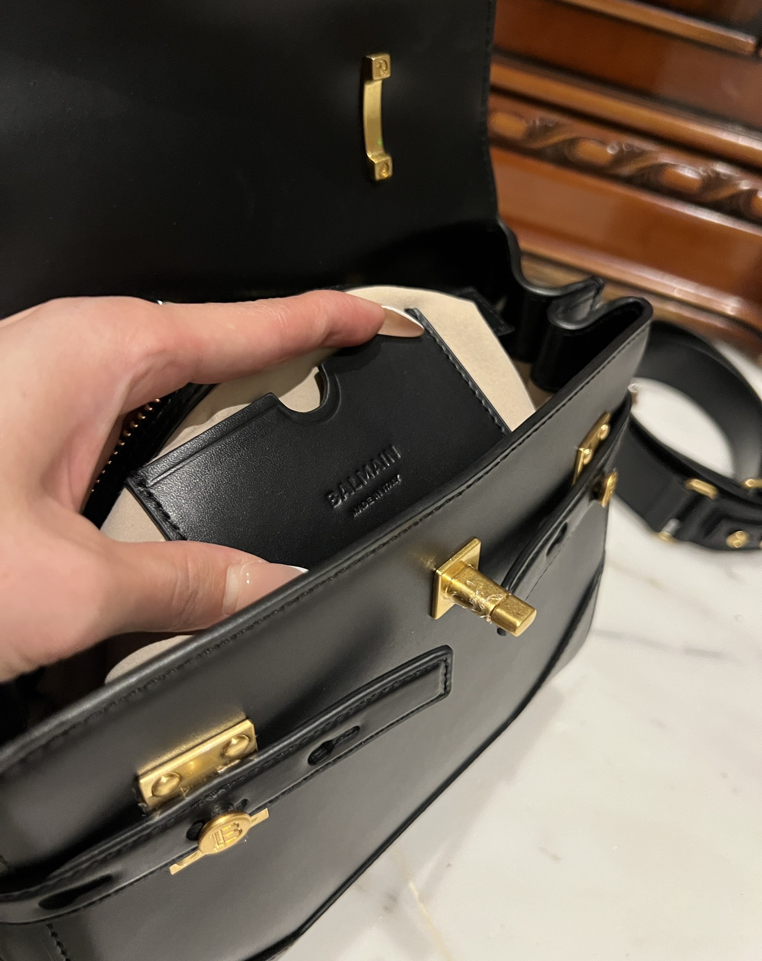 Balmain B-buzz 23 Shoulder Bag In Black |  BALMAIN 00259