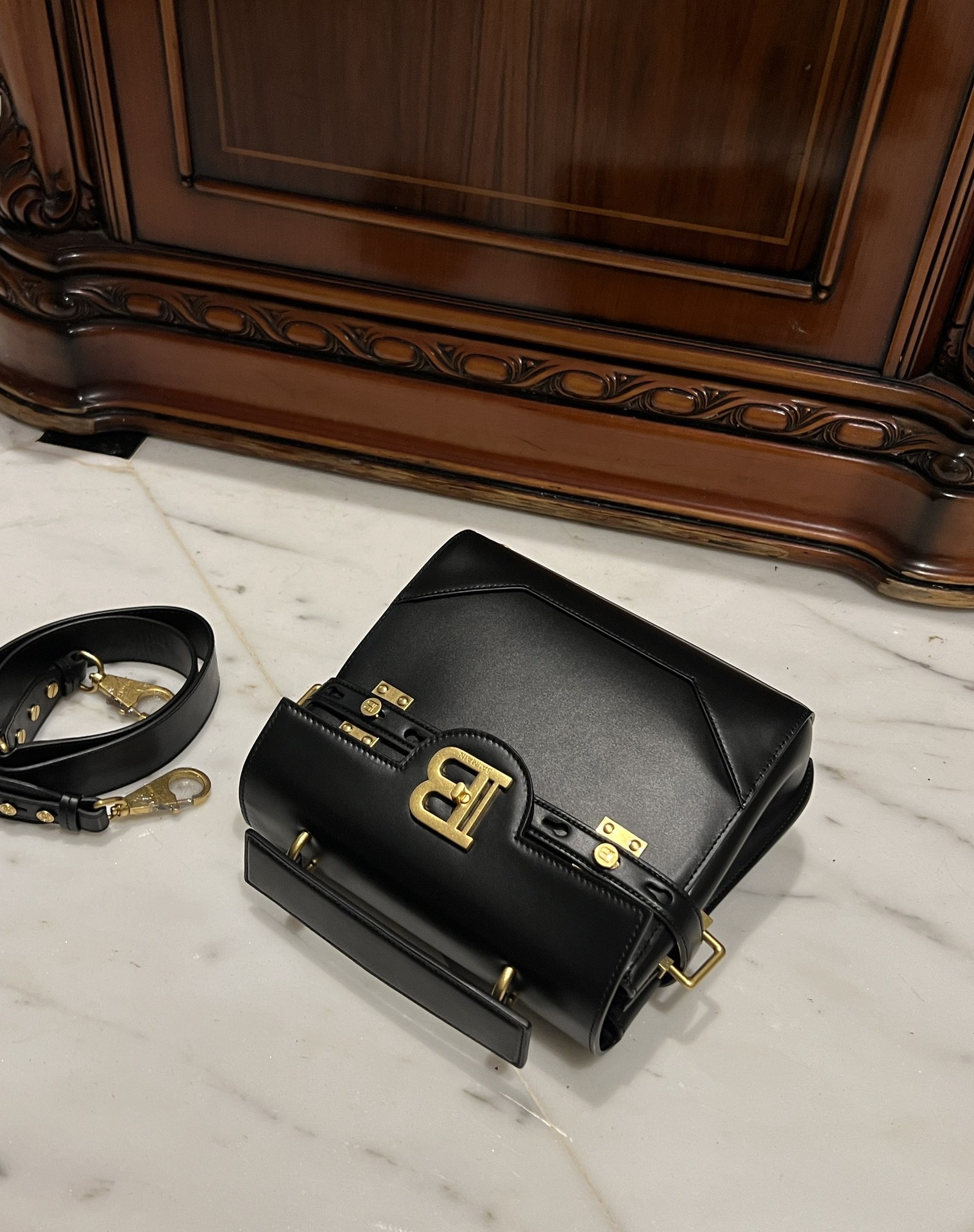 Balmain B-buzz 23 Shoulder Bag In Black |  BALMAIN 00259