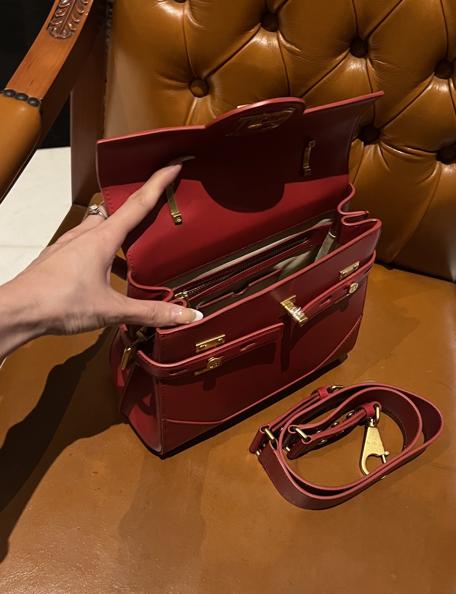 Bbuzz 22 Hobo Bag - Balmain - Red - Leather ref.723067BALMAIN 00289