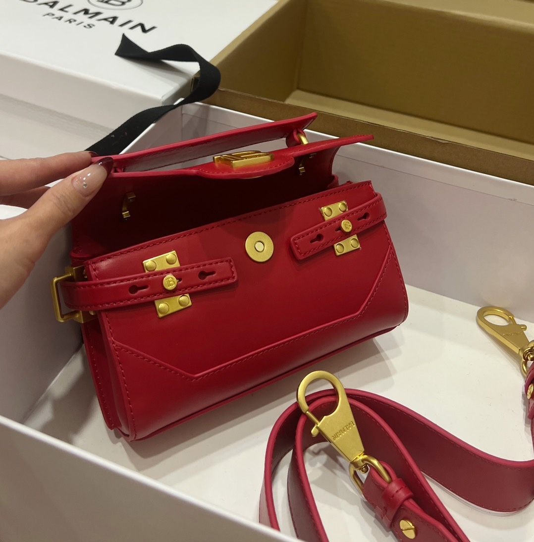 Balmain Smooth leather B-Buzz 19 bag in red | 24s