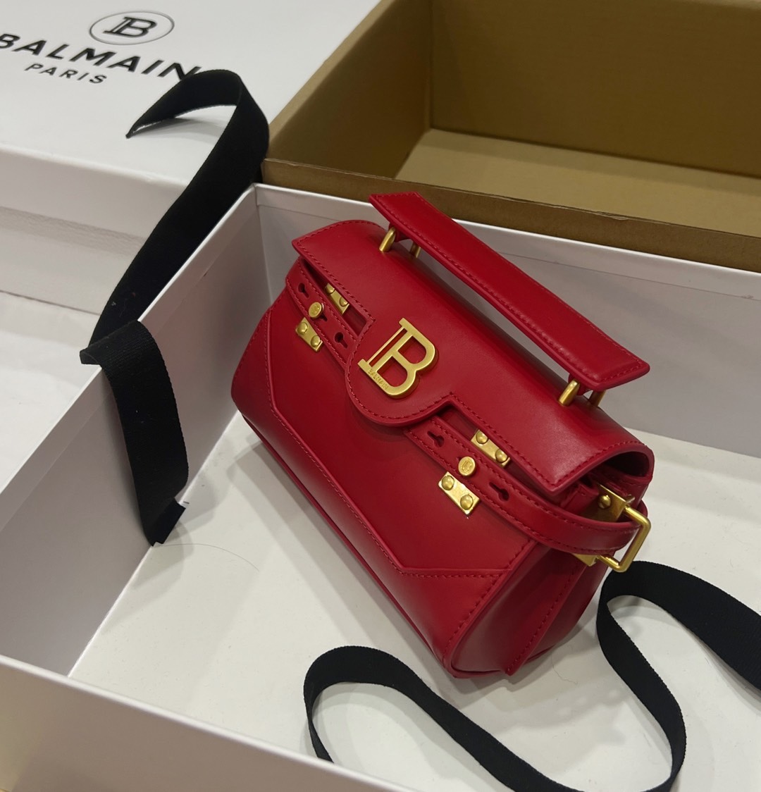 Balmain Smooth leather B-Buzz 19 bag in red | 24s