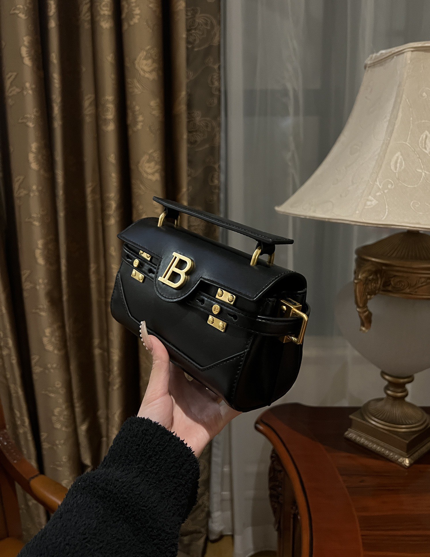 Balmain B-Buzz 19 Shoulder Bag | Black | BALMAIN  0039