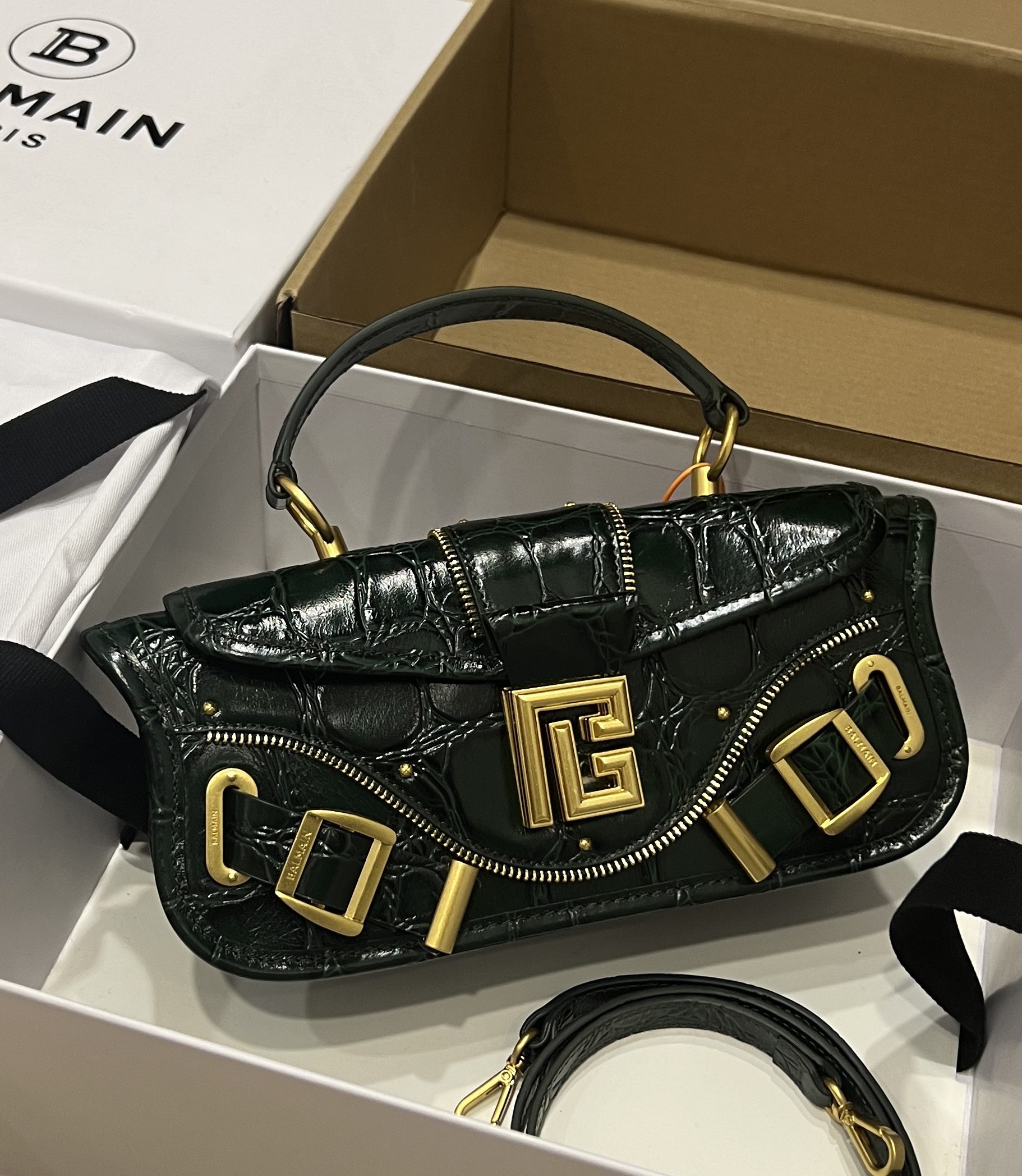 Blaze Small leather shoulder bag in black - Balmain |