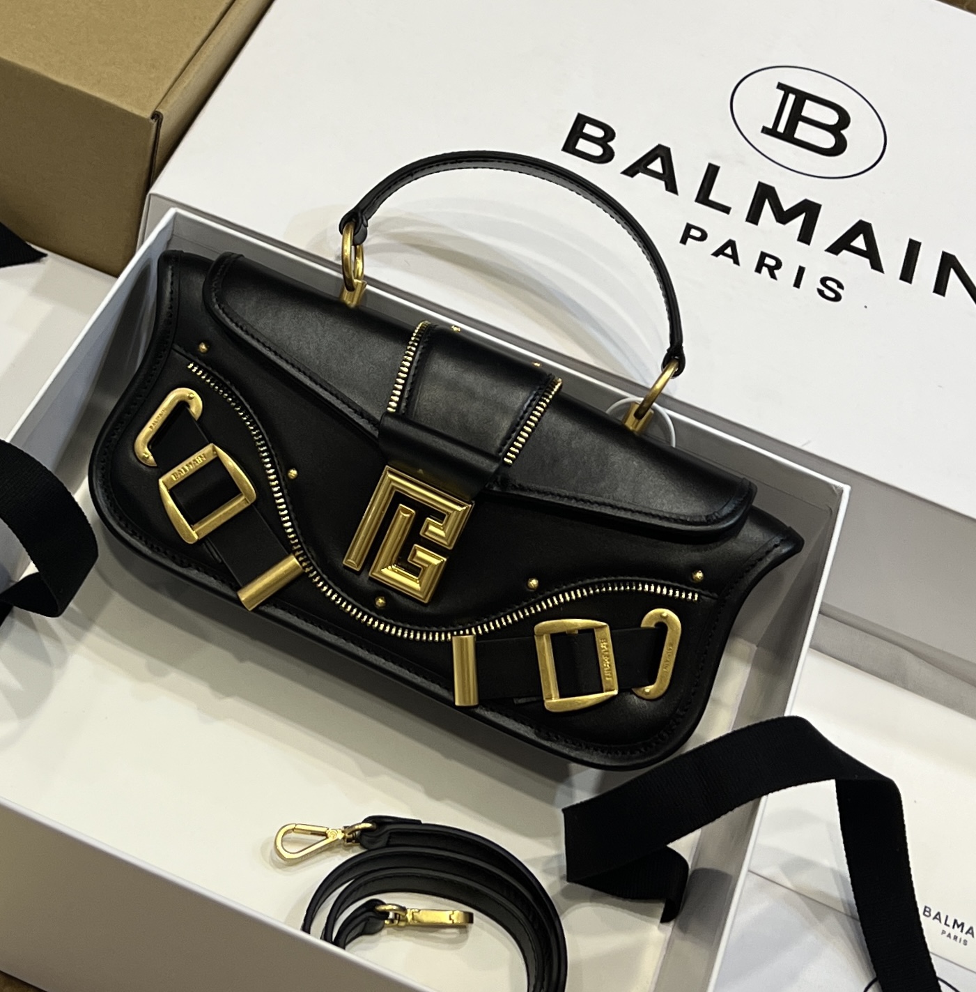 BALMAIN Blaze Buckled Leather Cross-Body Bag in BALMAIN  0069