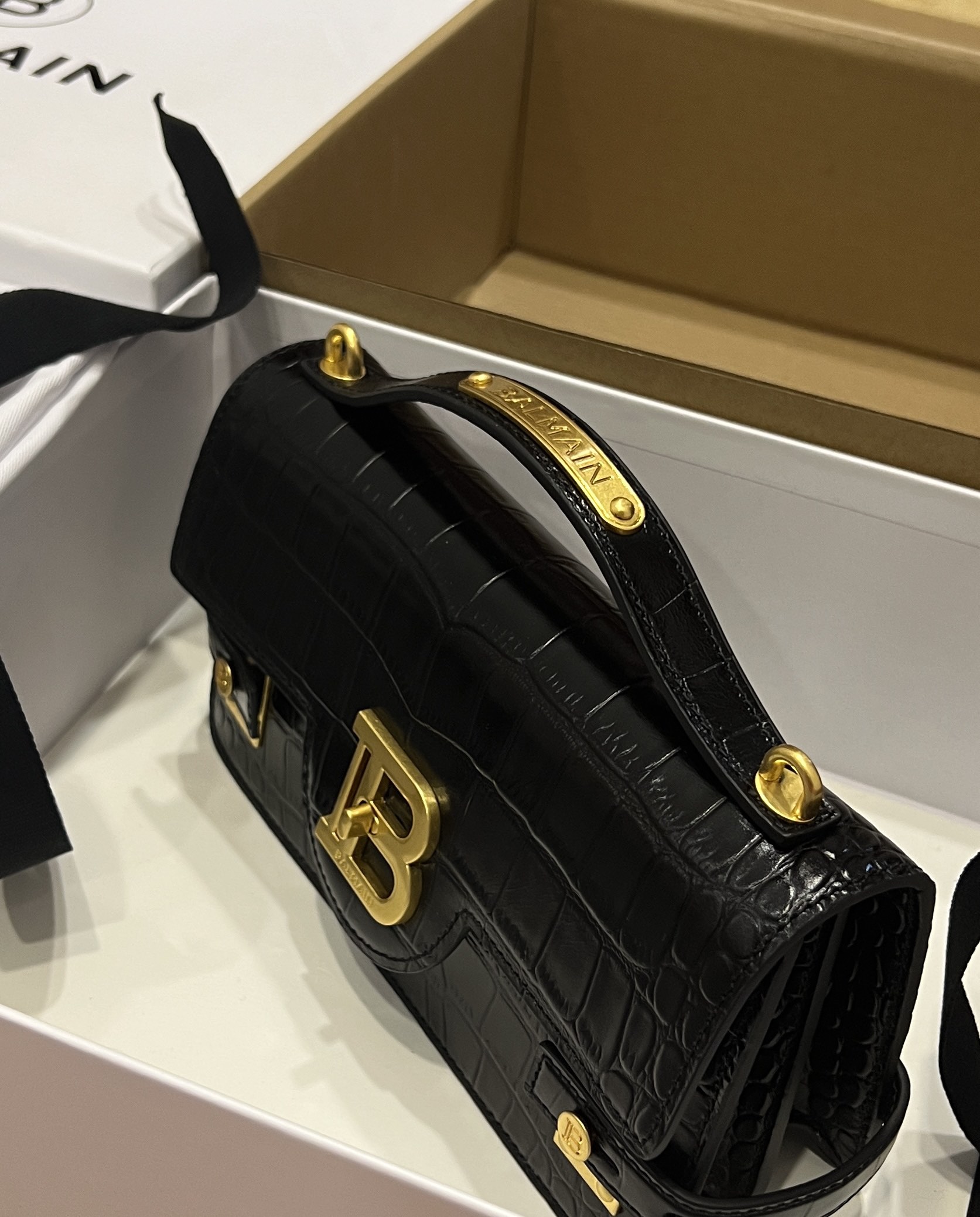 Balmain B-Buzz 24 grained monogram leather Shoulder bag - Women |