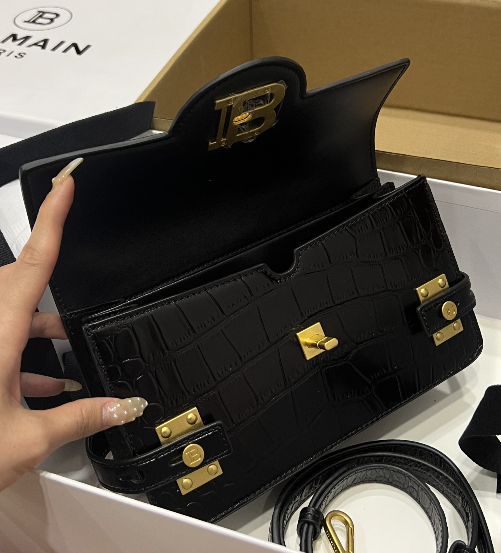 Balmain B-Buzz 24 grained monogram leather Shoulder bag - Women |