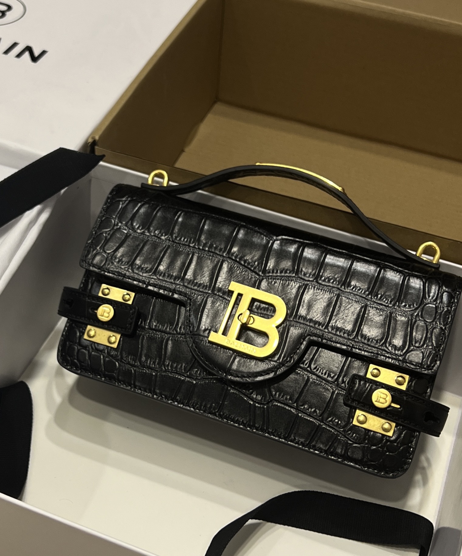 Balmain B-Buzz 24 grained monogram leather Shoulder bag - Women |