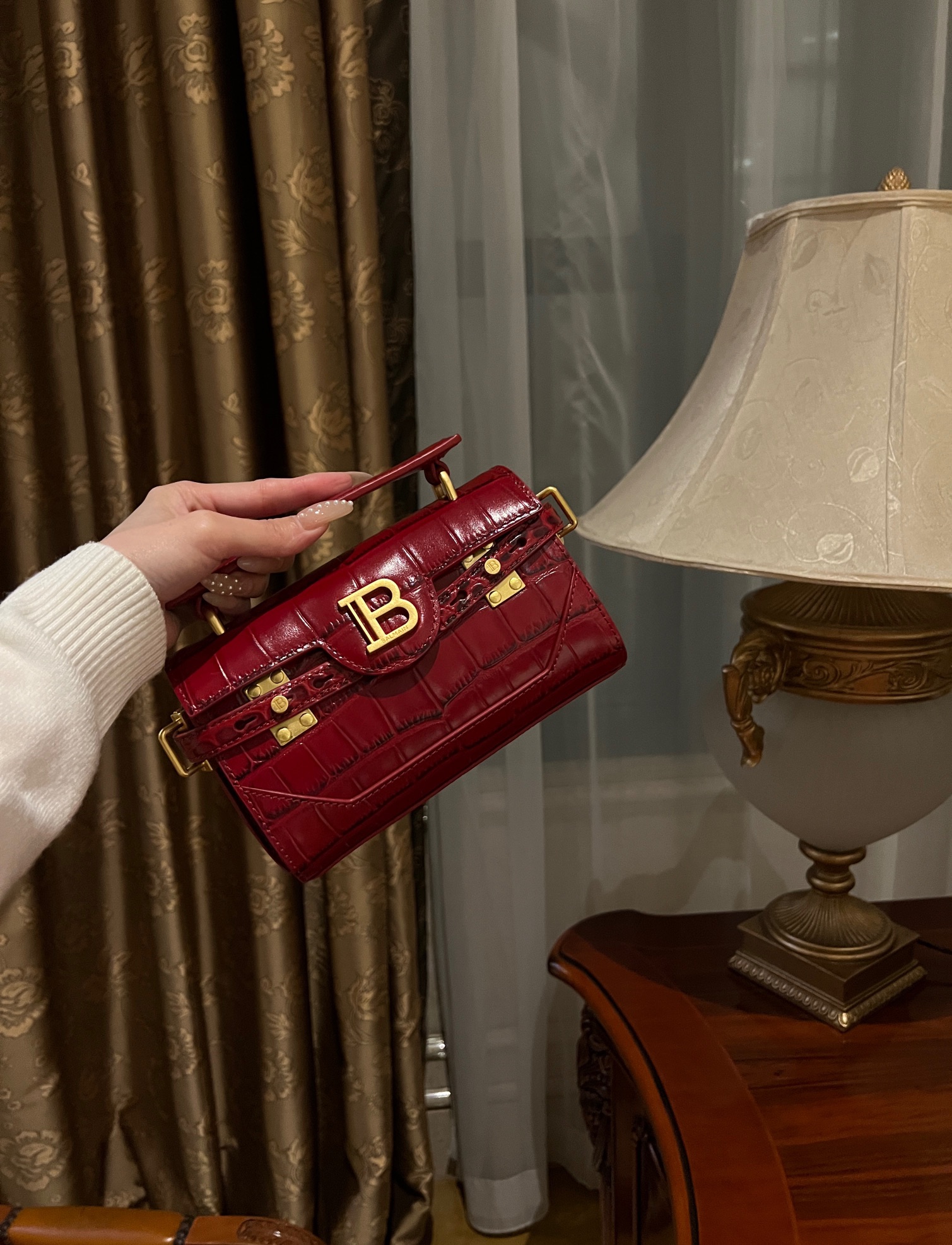 Buy Balmain red B-Buzz 19 Baguette Bag in Croc-embossed Leather For Women
