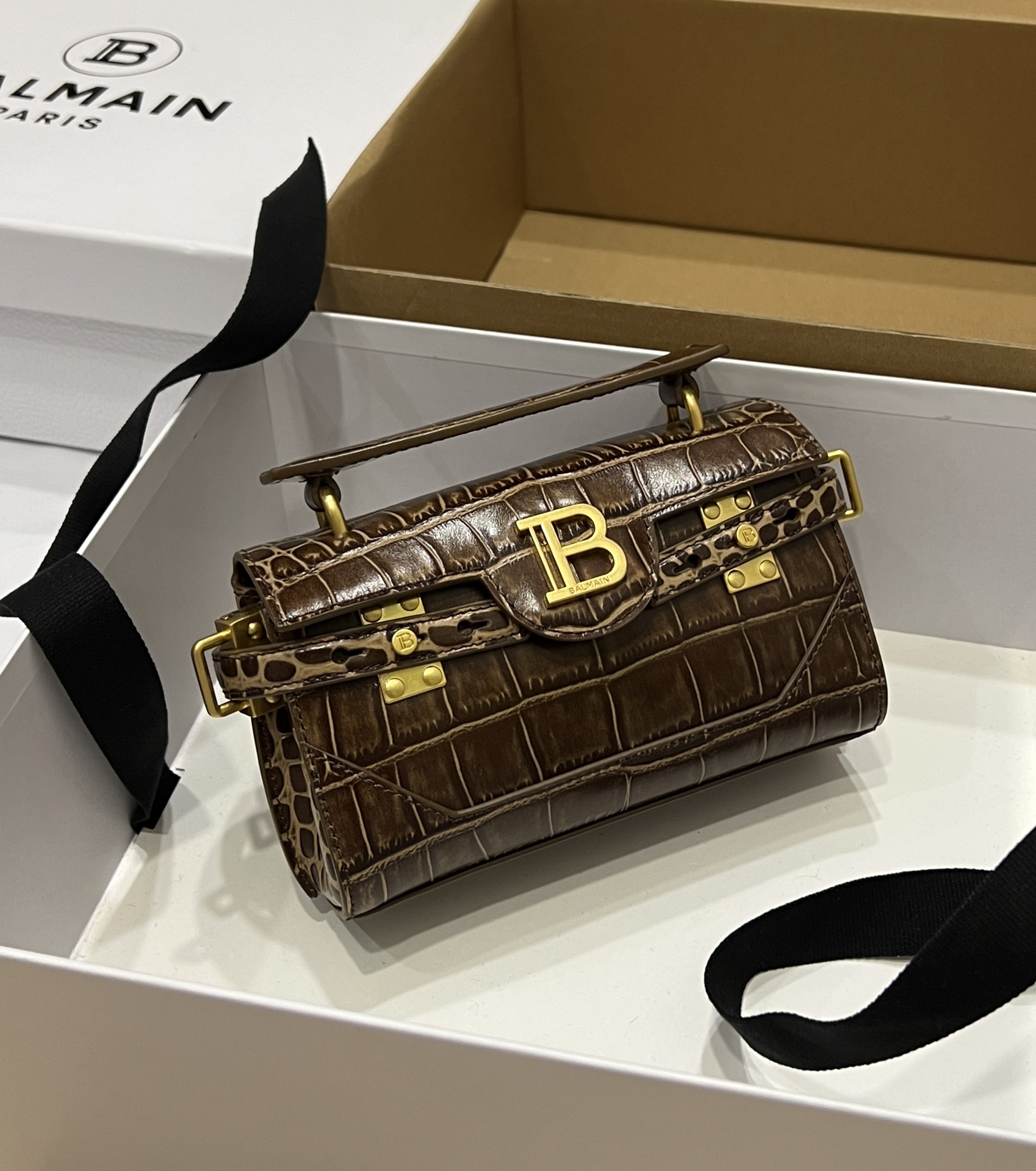 Balmain Brown Croc B-Buzz 19 Baguette Bag Balmain