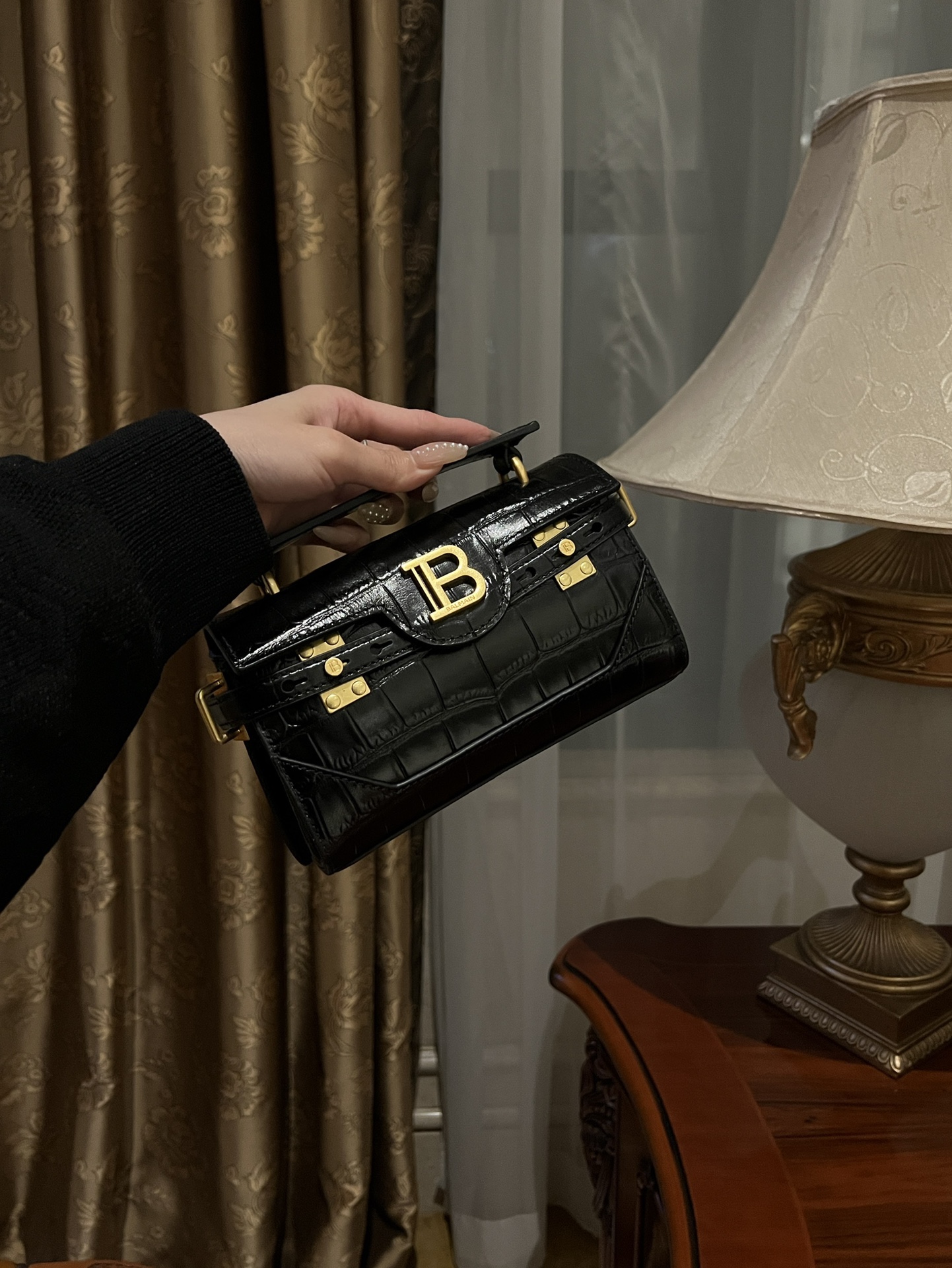 Bbuzz leather crossbody bag Balmain Black in Leather BALMAIN  0159