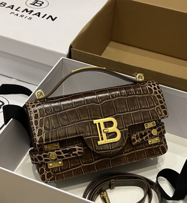 Balmain B-Buzz 19 Shoulder Bag | Brown|
