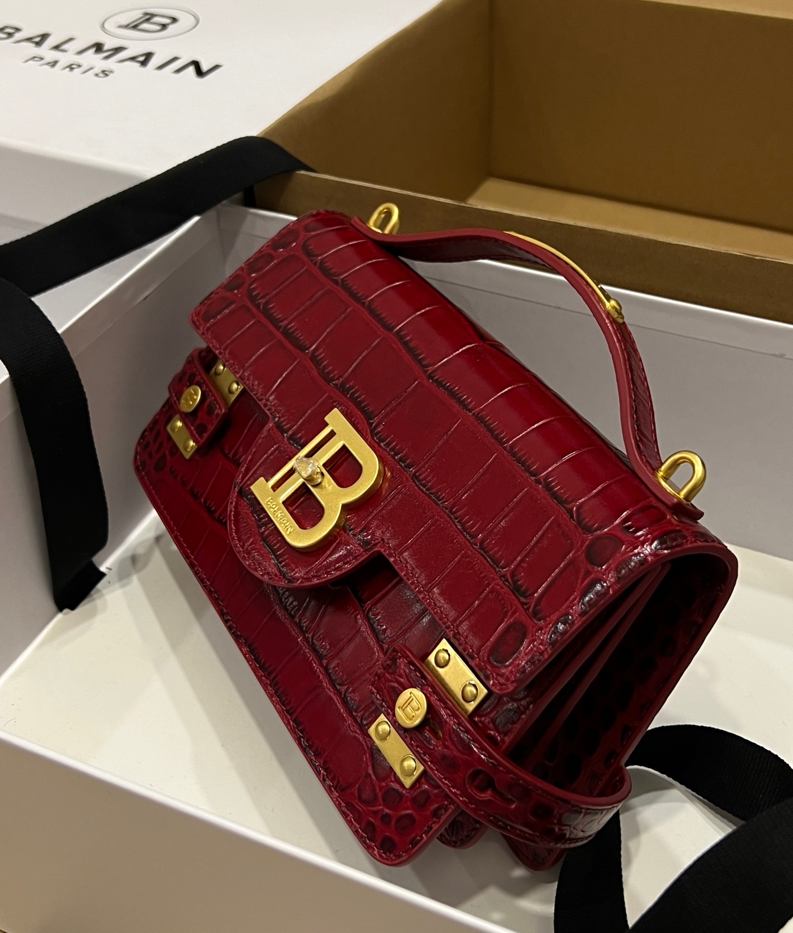 Balmain B-Buzz 24 Shoulder Bag | Red |