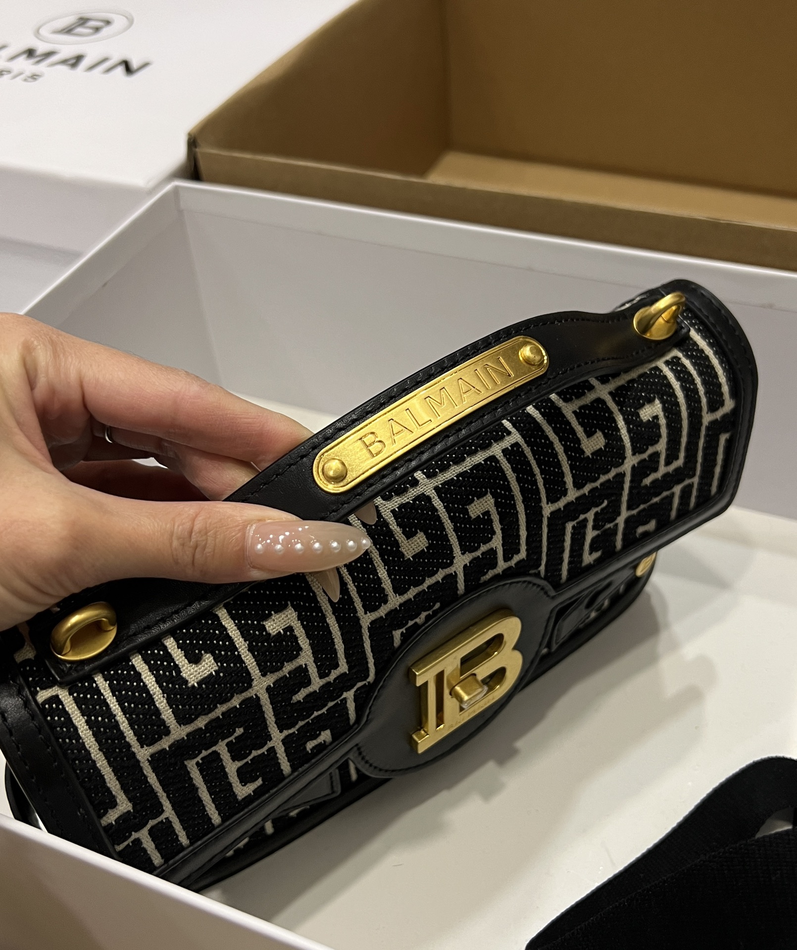 Balmain B-Buzz Shoulder 24 bag in calfskin and PB jacquard canvas