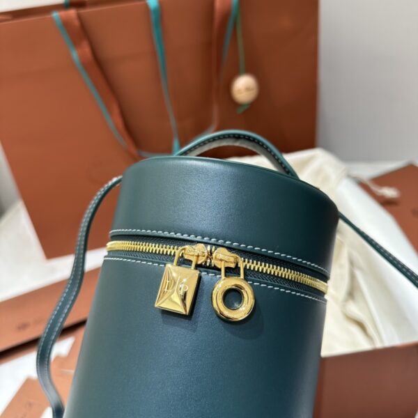 LORO PIANA Smooth Calfskin Extra Case Medium green