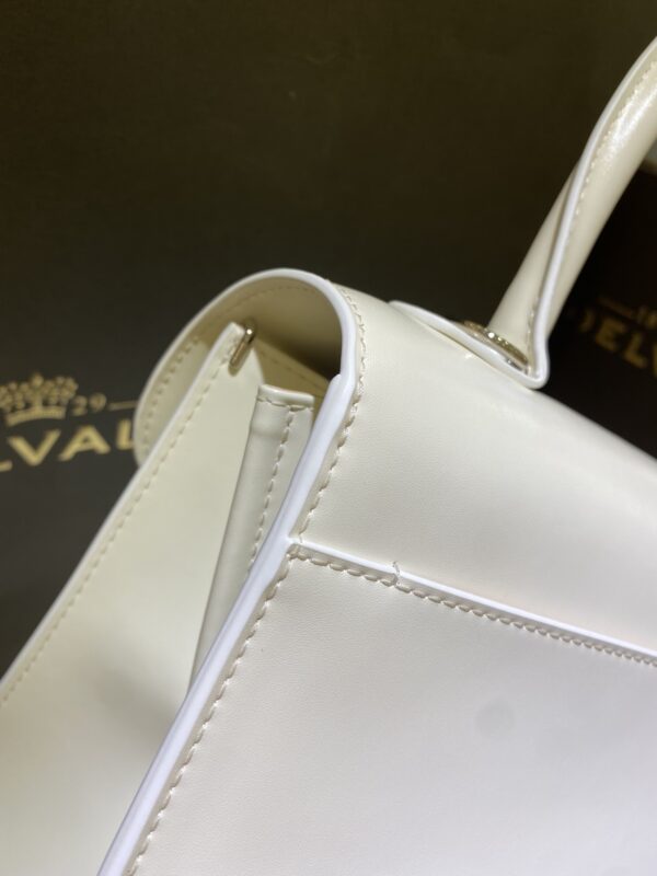 Brillant leather handbag Delvaux White in Leather - 53917390