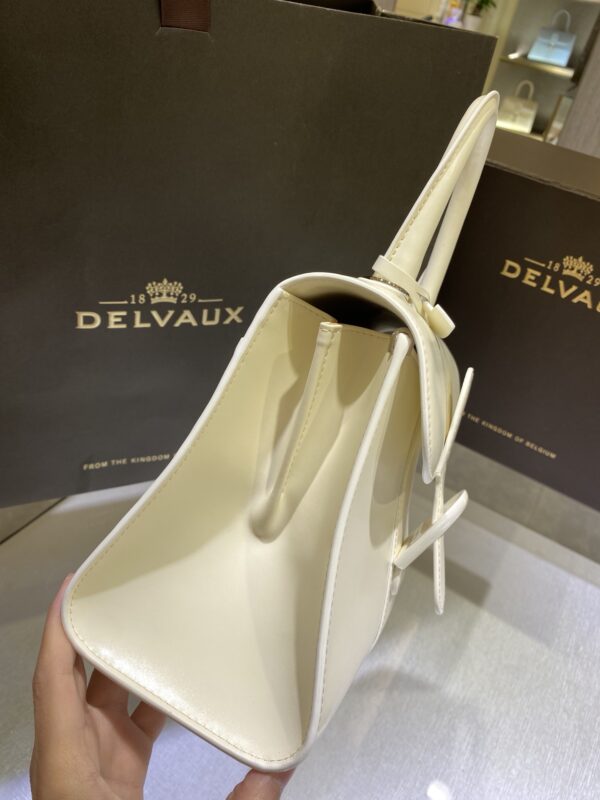 Brillant leather handbag Delvaux White in Leather - 53917390