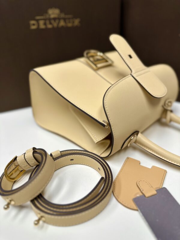 Delvaux Logo Shoulder Bag in Natural | Delvaux 00149