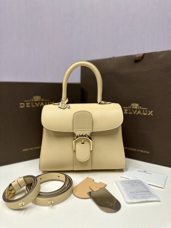 Delvaux Logo Shoulder Bag in Natural | Delvaux 00149