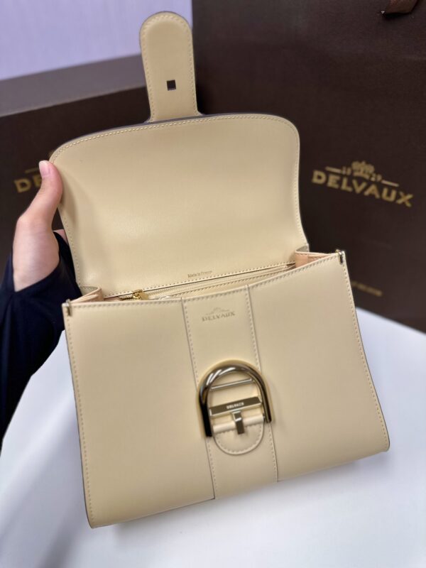 Delvaux Logo Shoulder Bag in Natural | Delvaux 00149
