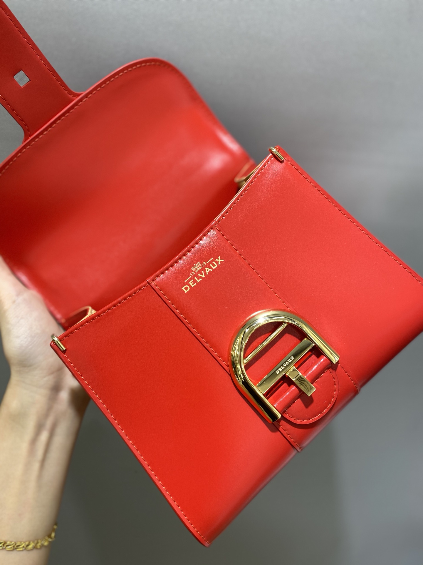 Delvaux Red Leather Briand Mini Box bag Delvaux |