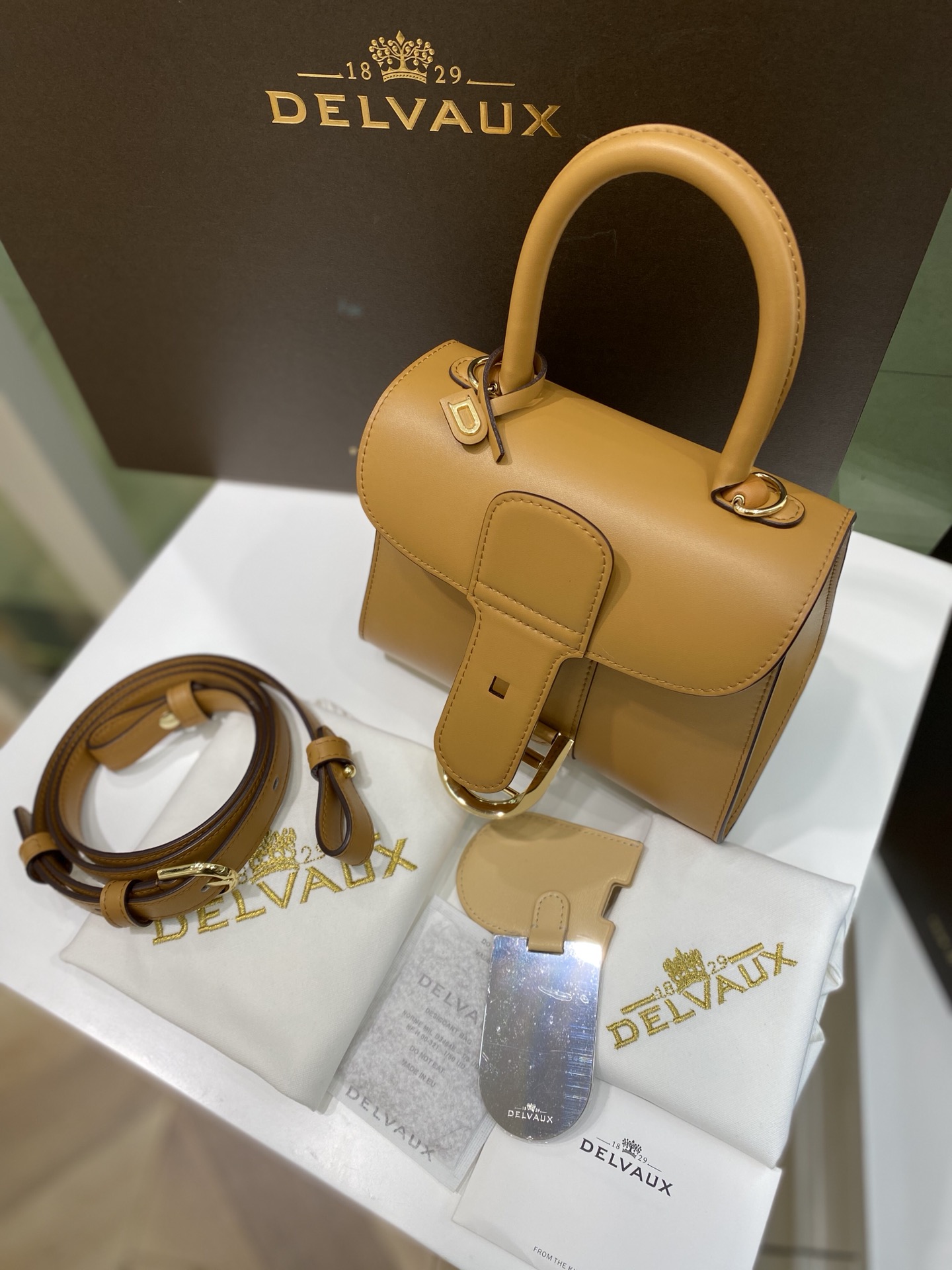 DELVAUX Grained Calfskin Mini Brillant Satchel brown1431298 |