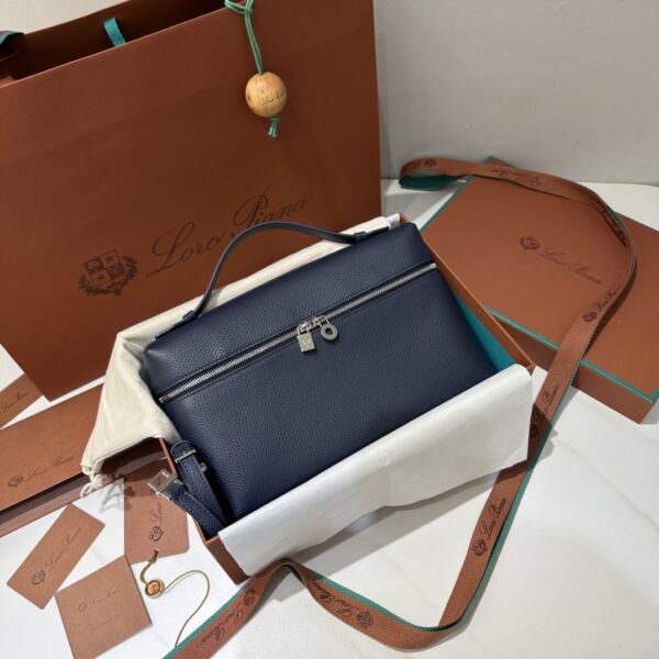 Extra pocket leather handbag Loro Piana Blue in Leather