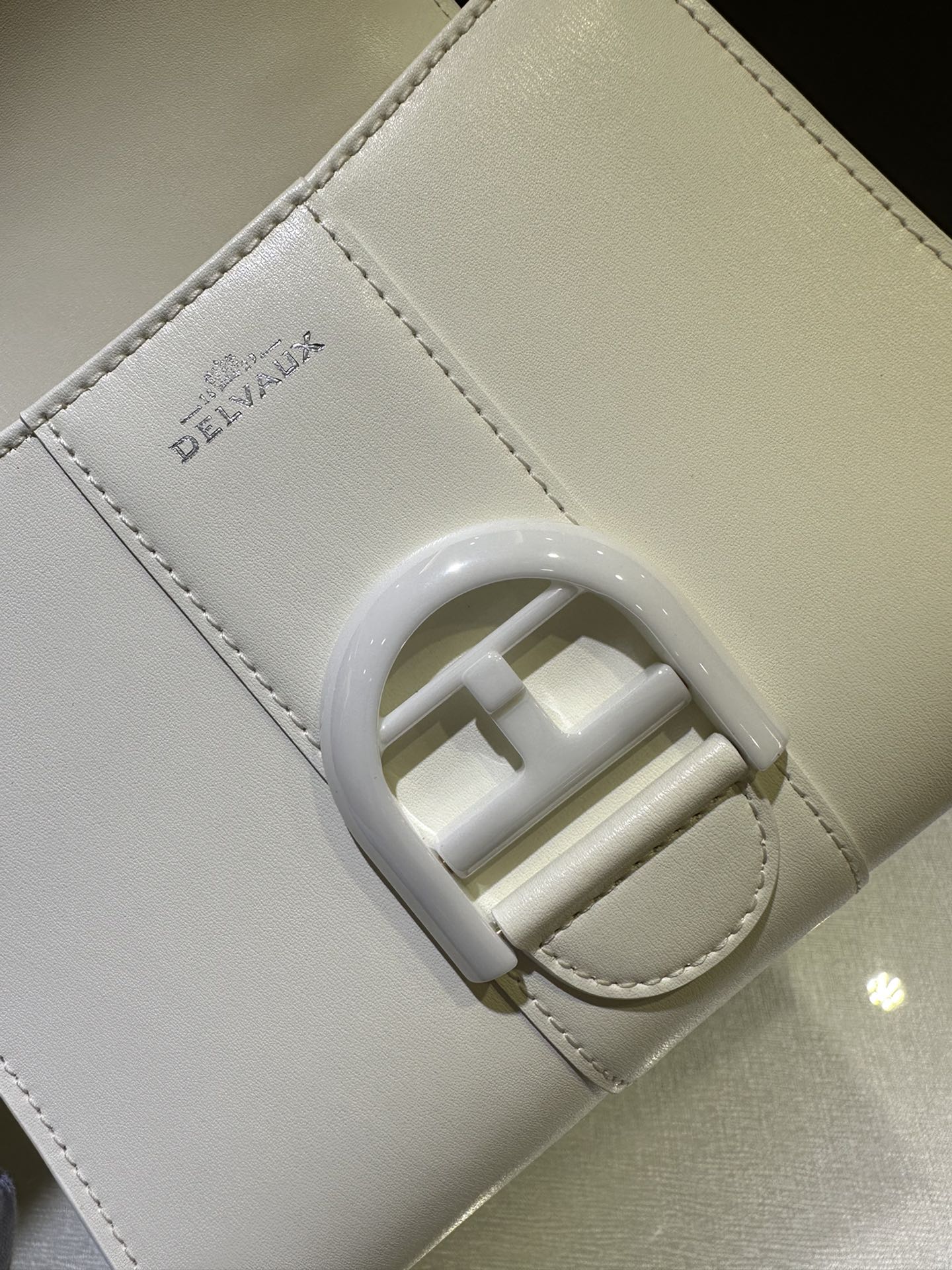 DELVAUX Box Calfskin Mini Brillant Satchel Ivory white1150223