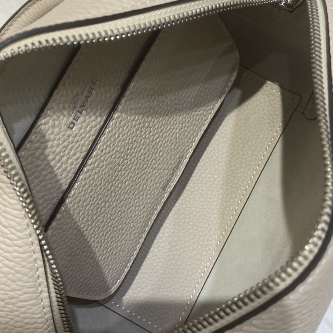 Delvaux Cool Box MM Leather Shoulder Bag White Pony-style