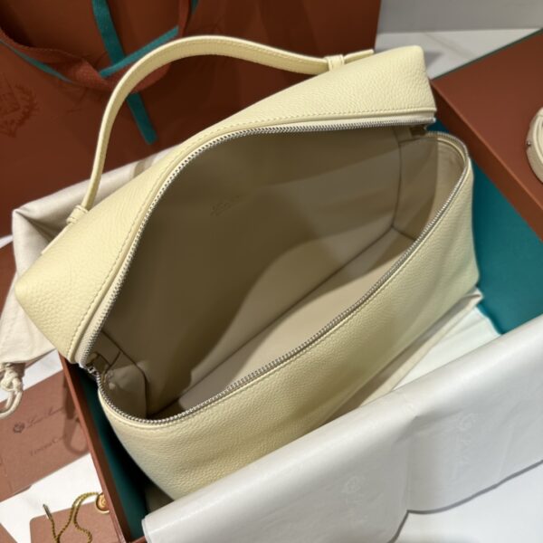 Loro Piana Clutch Bag Tas Pouch Loro Piana 19 beige