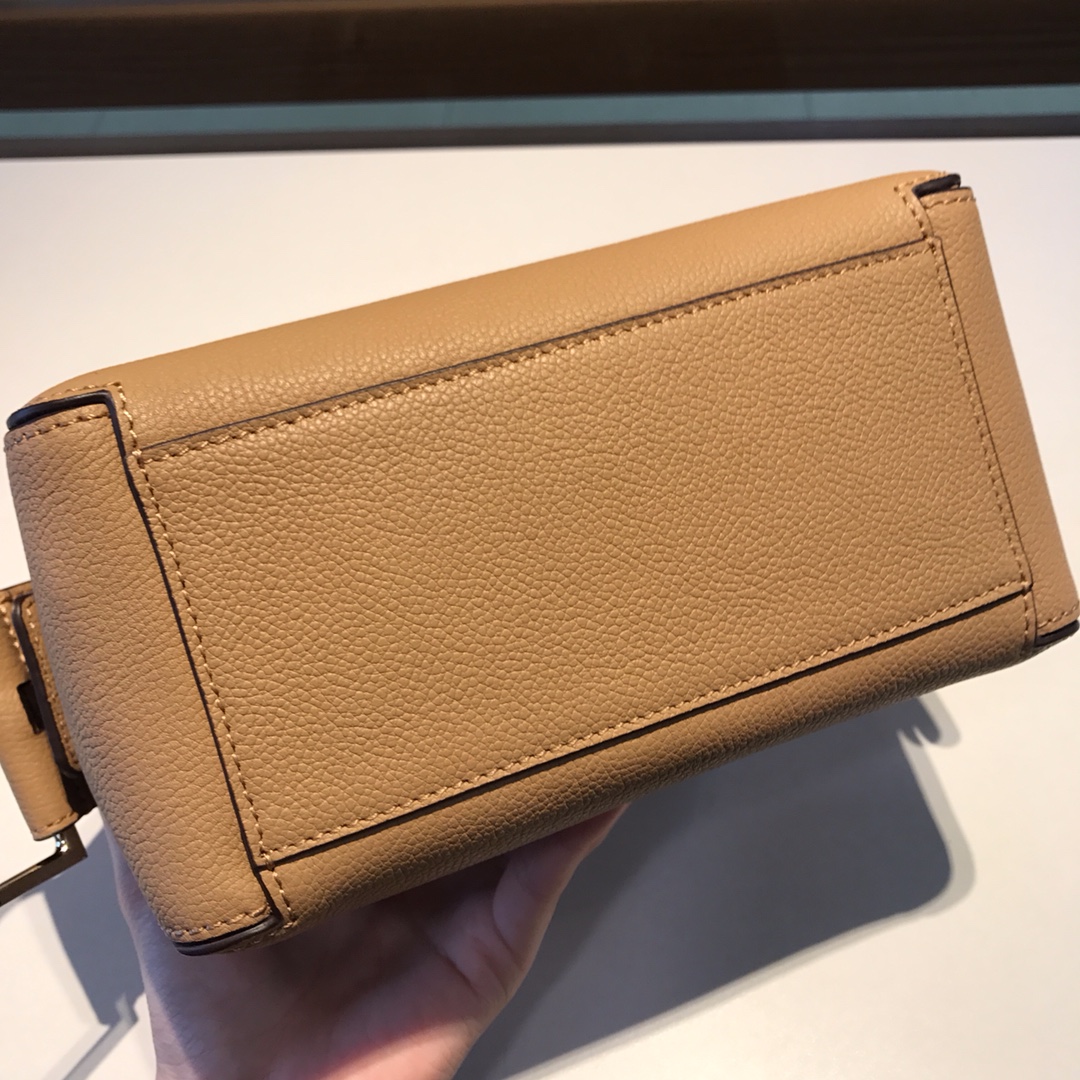 Delvaux Cool Box MM in Taurillon Soft Grained Calfskin brown