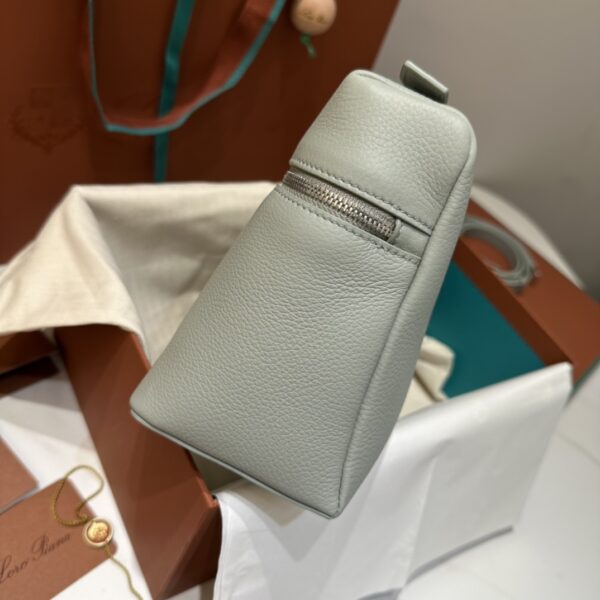 Loro Piana Clutch Bag Tas Pouch Loro Piana 19 gray