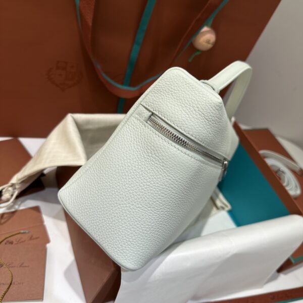 Loro Piana Clutch Bag Tas Pouch Loro Piana 19 white