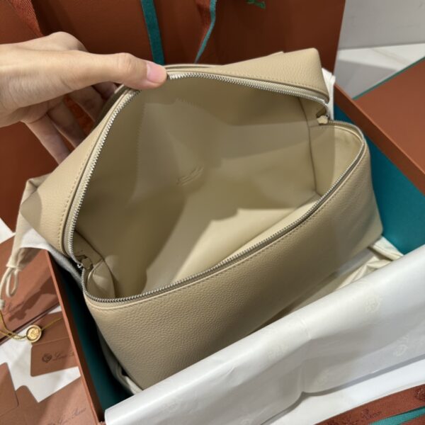 Loro Piana Clutch Bag Tas Pouch Loro Piana 19 beige