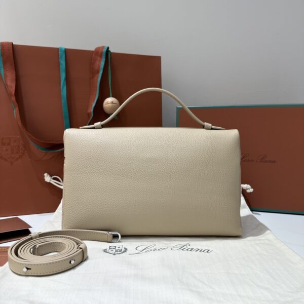 Loro Piana Clutch Bag Tas Pouch Loro Piana 19 beige
