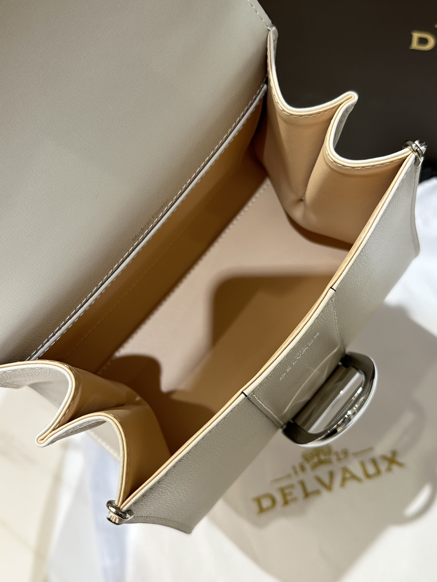 DELVAUX Box Calfskin Mini Brillant Satchel Ivory 1172448