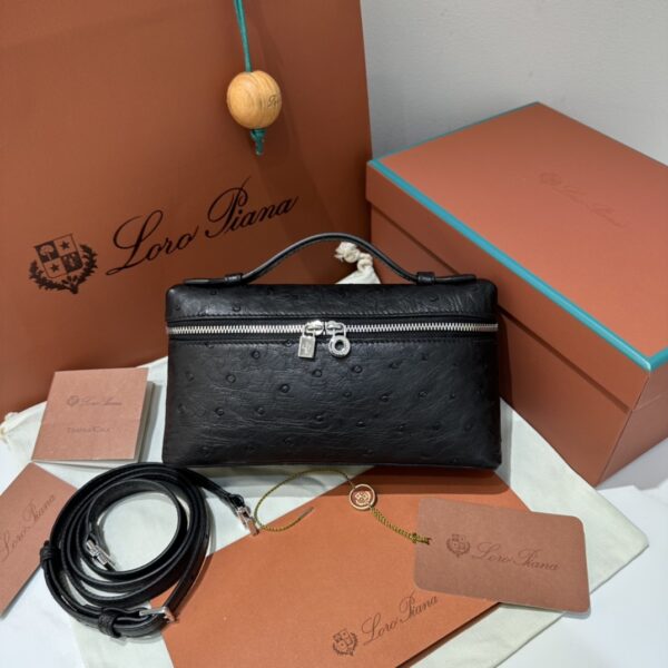 Extra Pocket L27 Ostrich Leather Whisper black- Loro Piana
