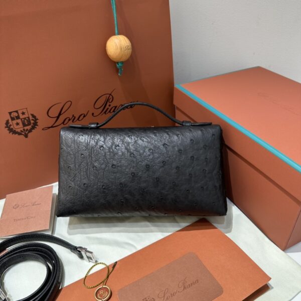 Extra Pocket L27 Ostrich Leather Whisper black- Loro Piana
